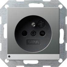 Gira 1172600 Steckdose mit Erdungsstift 16 A 250 V~, LED-Orientierungsleuchte, integriertem erhöhten Berührungsschutz und Symbol, System 55, edelstahl (lackiert)